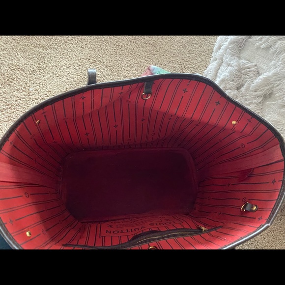 Louis Vuitton neverfull MM Damier ebene red interior sold out online - Picture 4 of 12